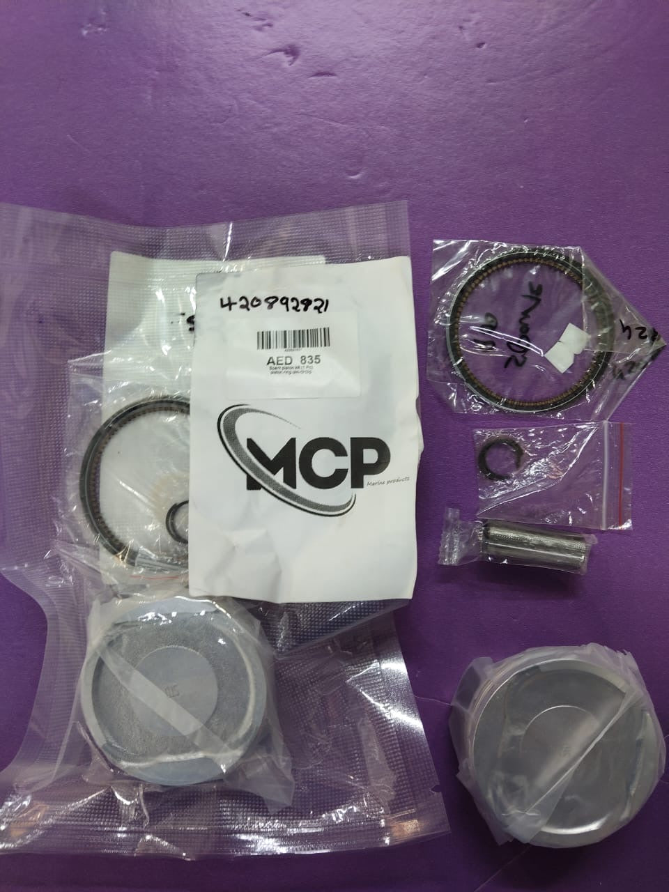 420892821 Spark  piston  kit (ring-pin-circlip)
