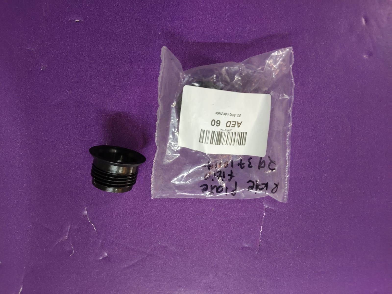 293710114 Sea doo  ride plate plastic fitting