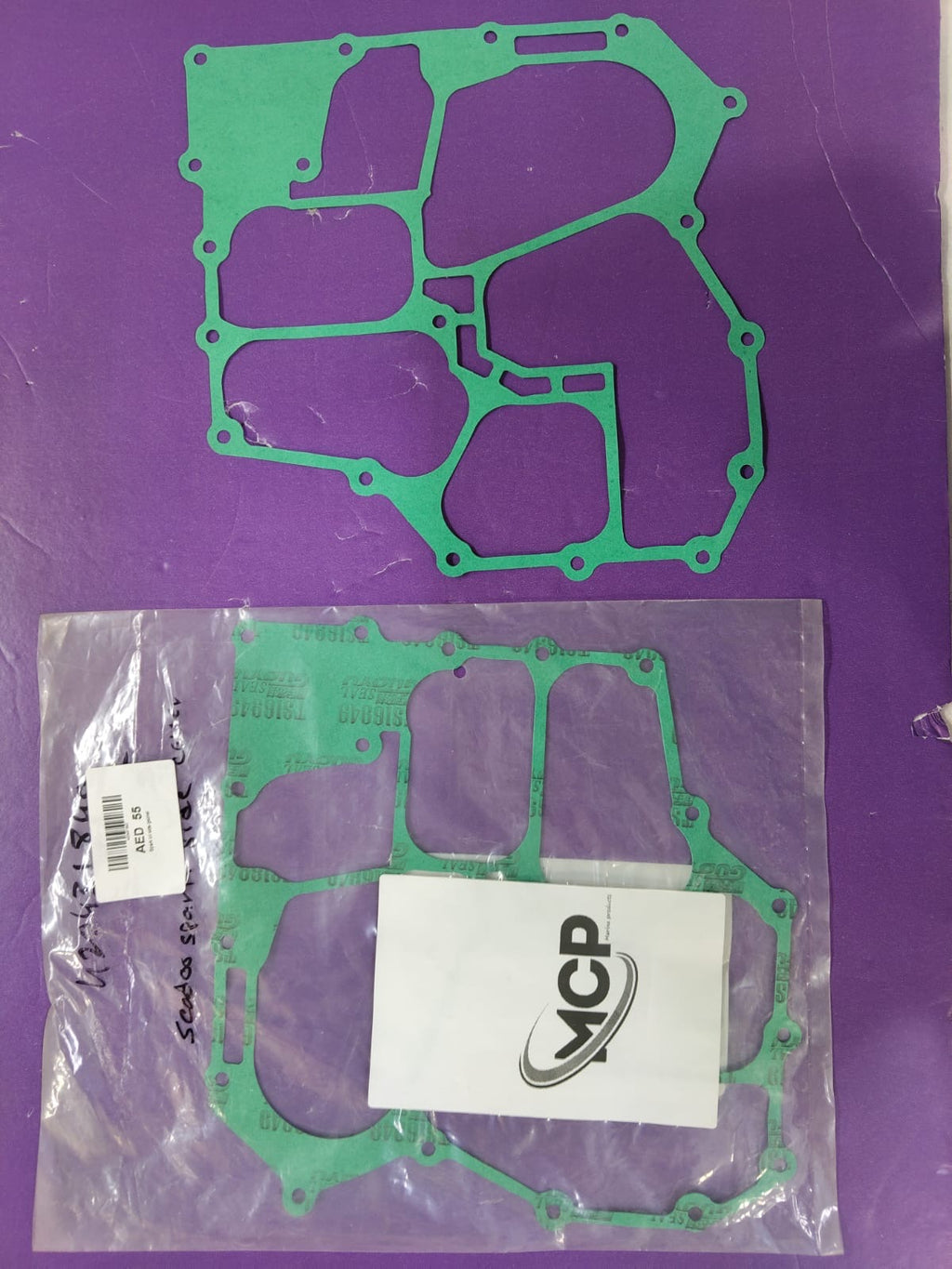 Spark gasket oil side cover (This part replaces 420431840)  Sea-Doo