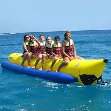 banana towable boat